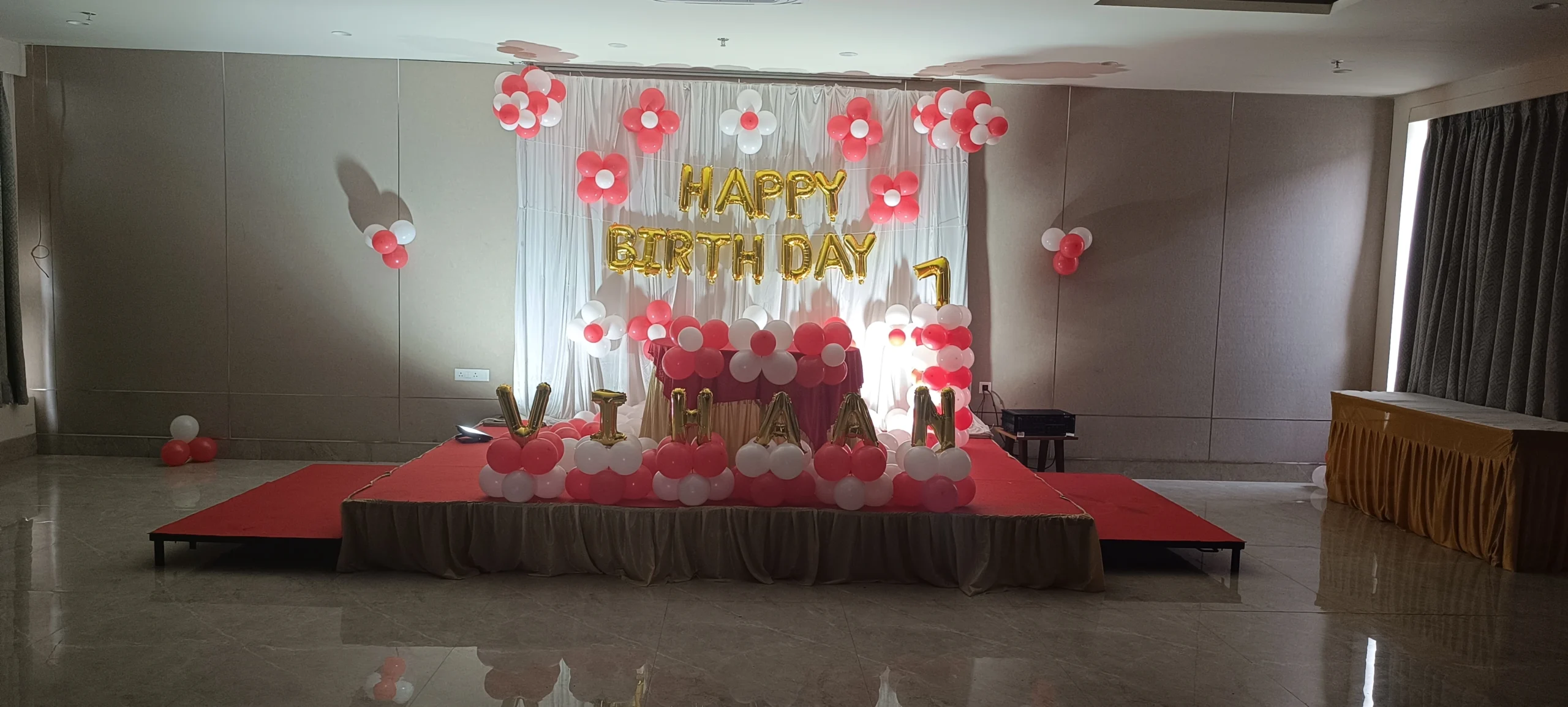 Alive Restaurant & Banquet