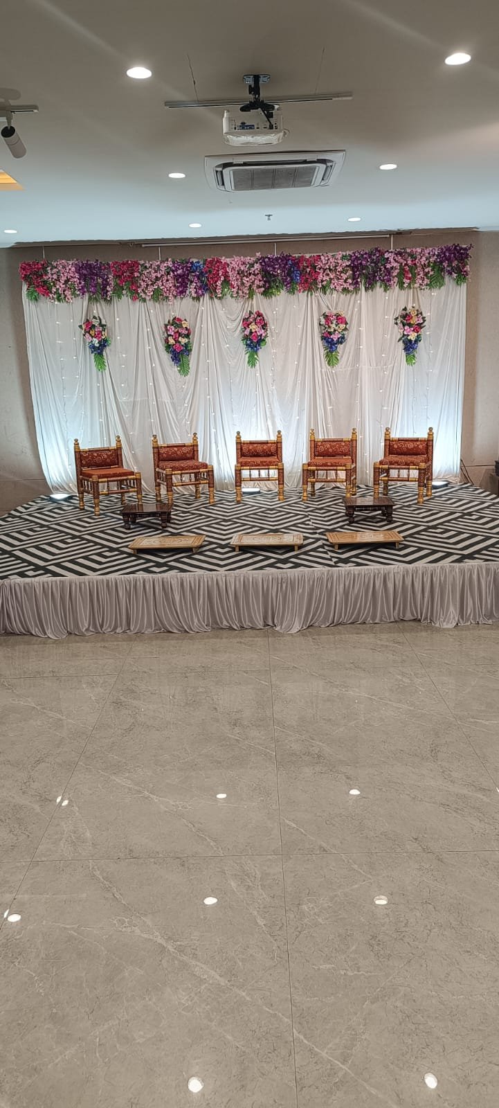 Alive Restaurant & Banquet