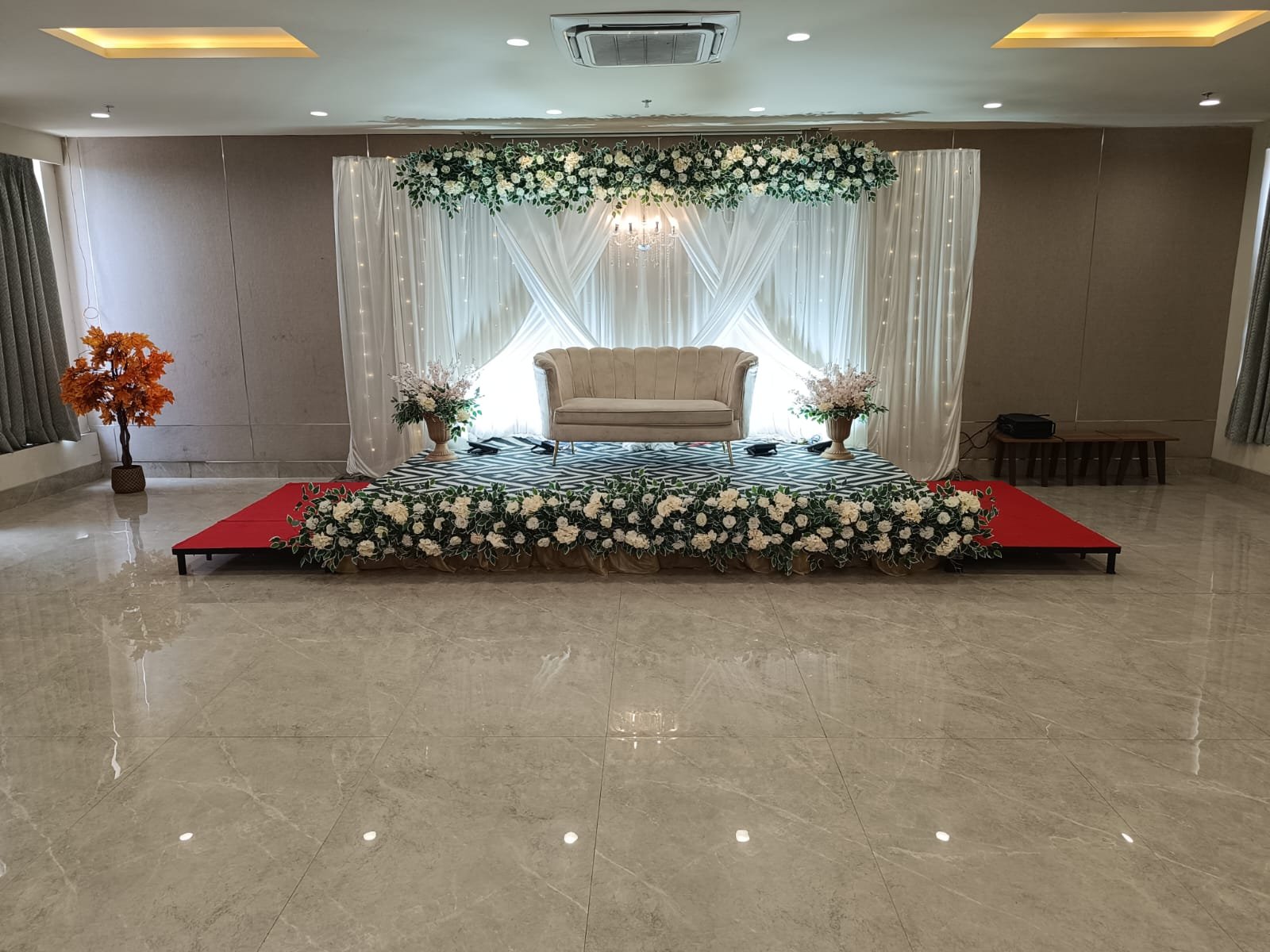 Alive Restaurant & Banquet